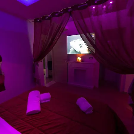Monsuite Relais 3 - Black * מונסרטו