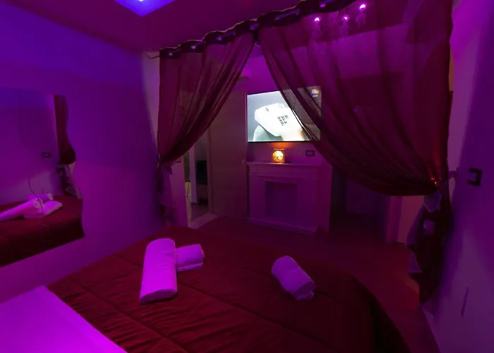 Monsuite Relais 3 - Black * Monserrato